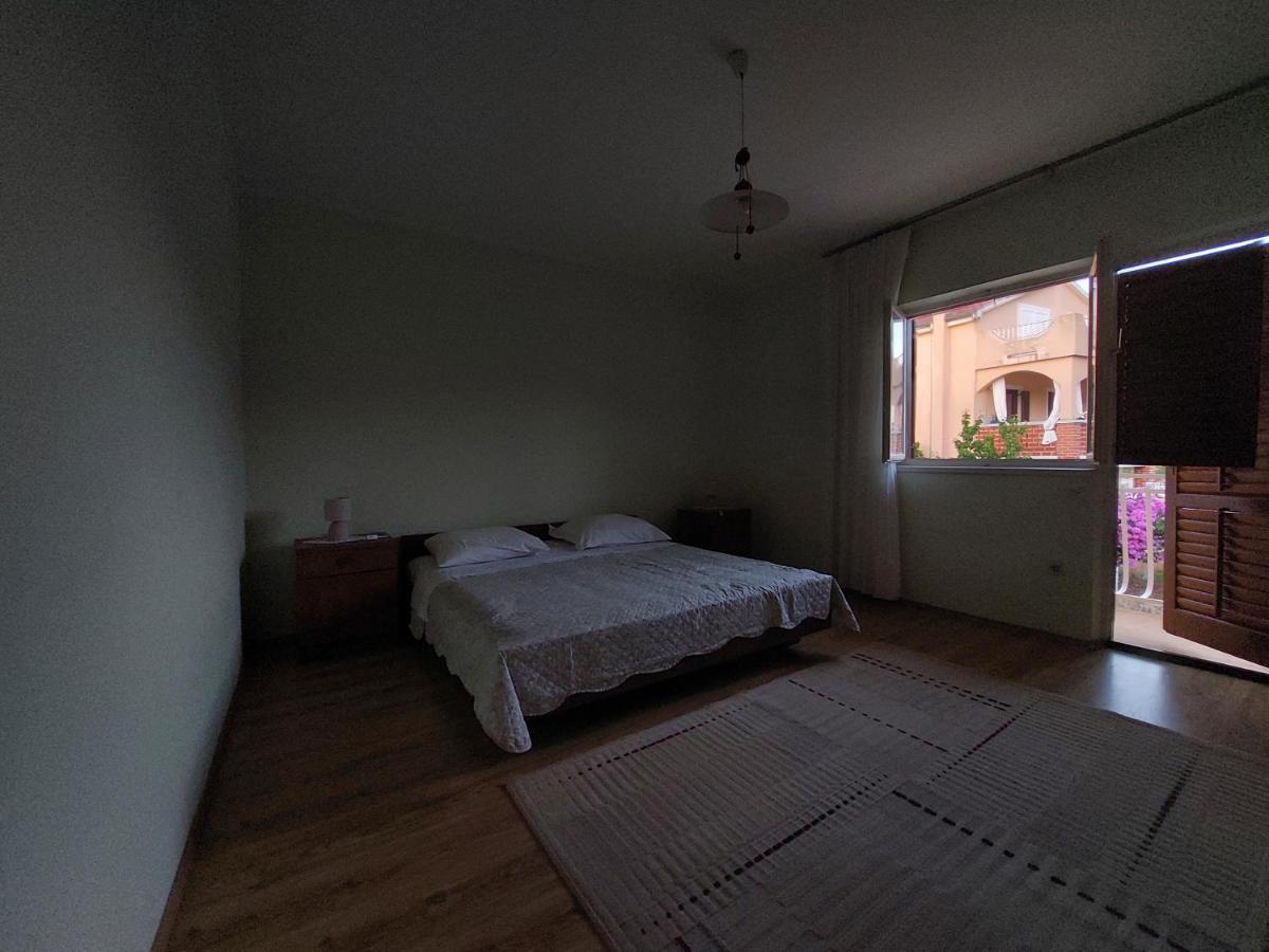 Apartman Stipe Grebaštica Exteriör bild